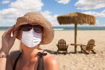 熱中症に注意！暑い環境でマスクを着けるときの対策を紹介