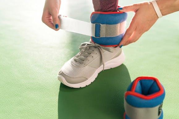 足首に重りをつける効解説果とは ダイエットやトレーニングについても解説 Tential テンシャル 公式オンラインストア