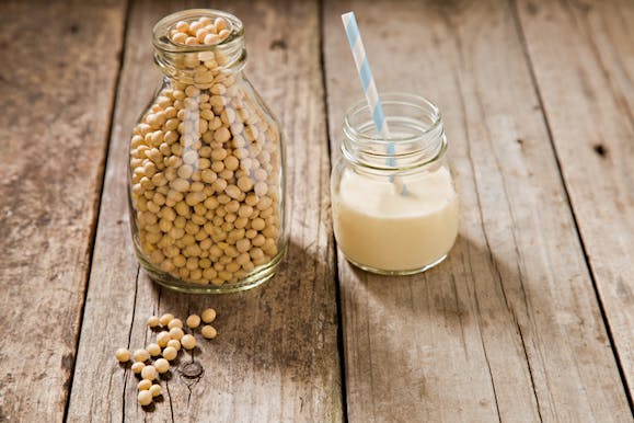 寝る前の豆乳がダイエットに効果的 理由や目安摂取量について解説 Tential テンシャル 公式オンラインストア 寝る前の豆乳がダイエットに効果的 理由や目安摂取量について解説 Tential テンシャル 公式オンラインストア
